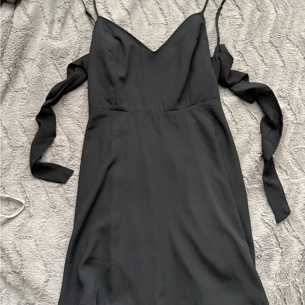 Elegant Black Sleeveless Dress
